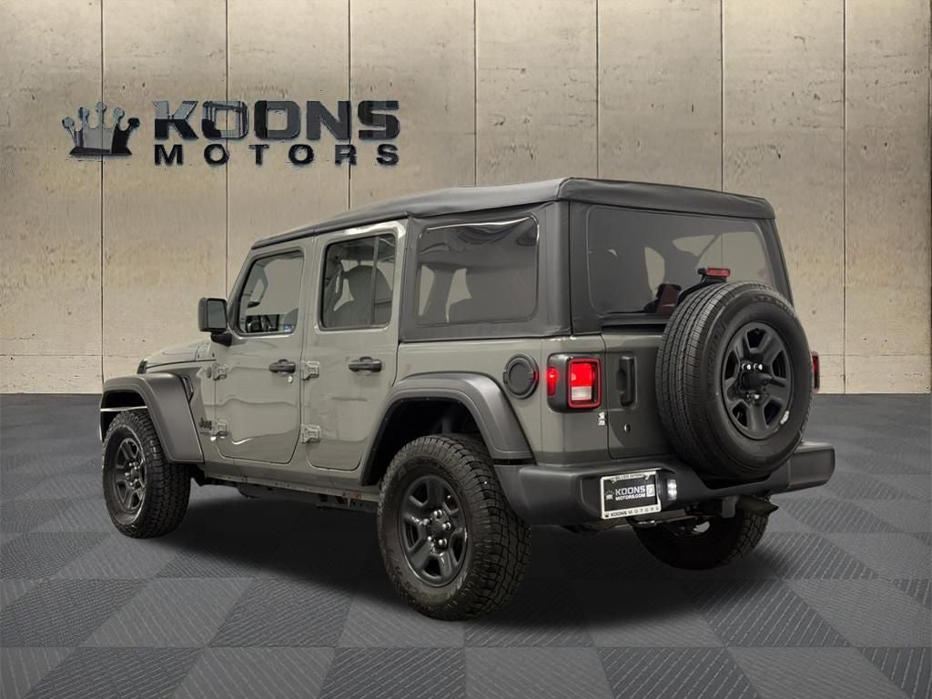 2022 Jeep Wrangler Unlimited Sport