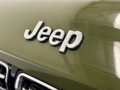 2023 Jeep Grand Cherokee Summit