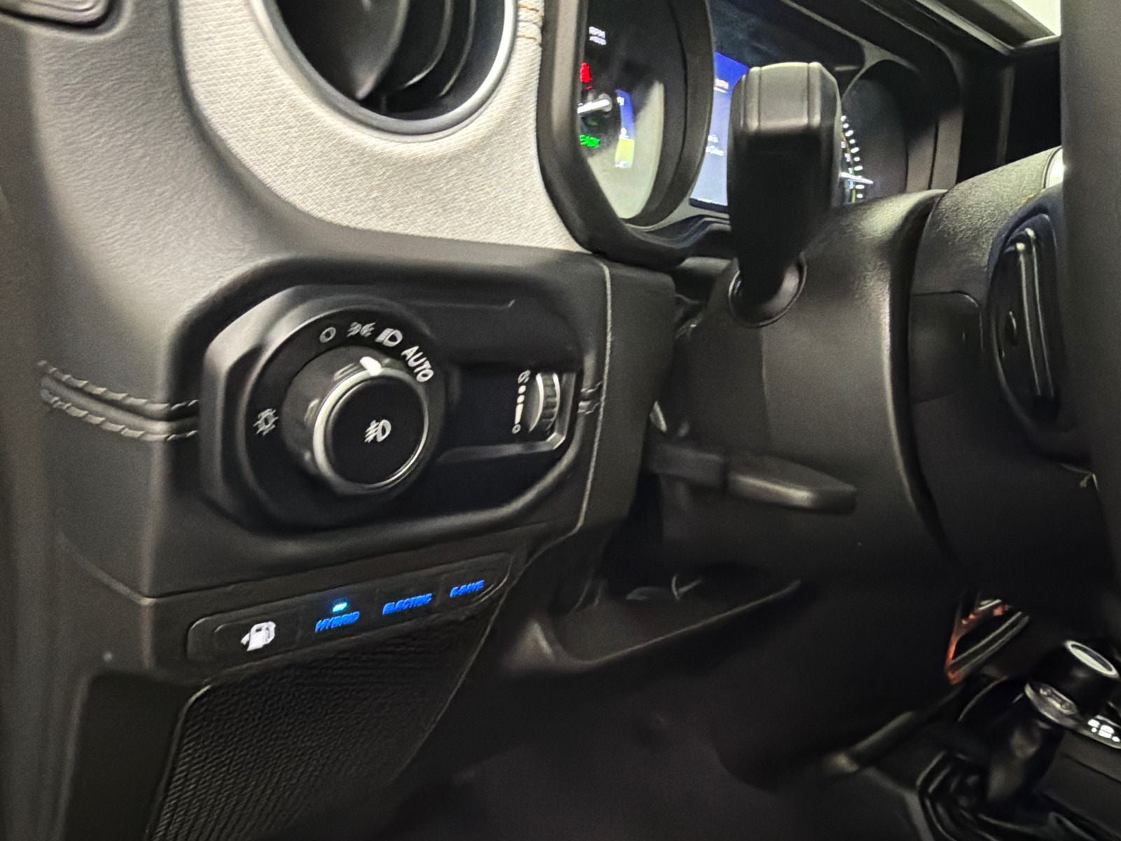2024 Jeep Wrangler Sahara 4xe