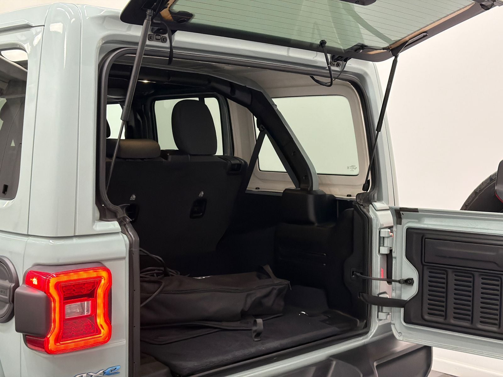 2024 Jeep Wrangler Sahara 4xe
