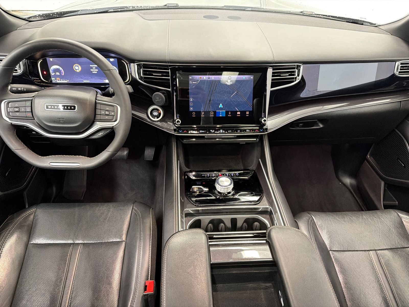 2023 Jeep Wagoneer Base