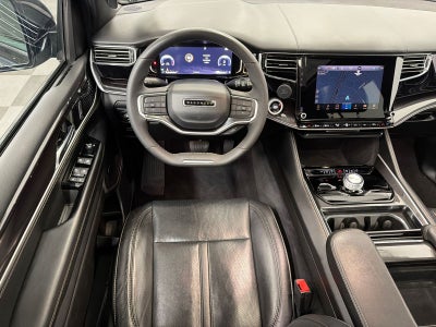2023 Jeep Wagoneer Base