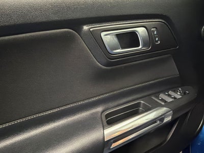 2022 Ford Mustang EcoBoost