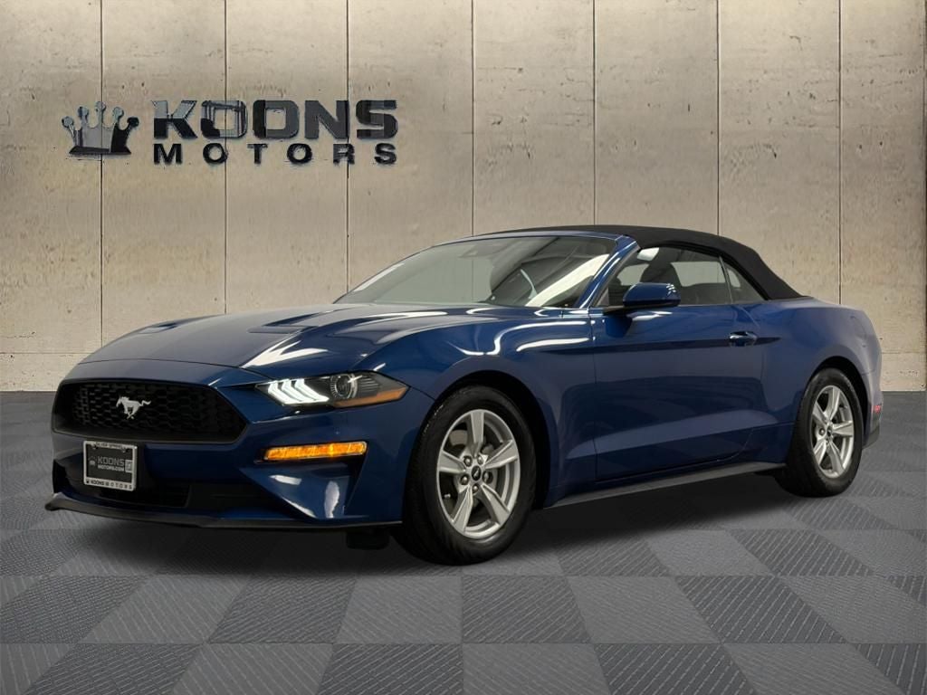 2022 Ford Mustang EcoBoost