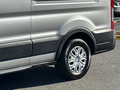 2022 Ford Transit-350 XLT