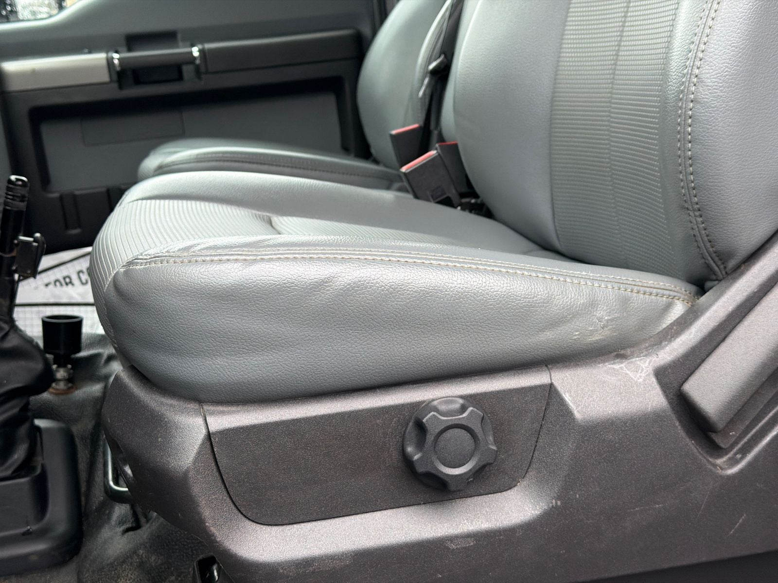 2022 Ford F-650SD Base