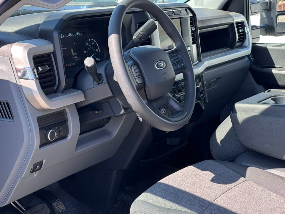 2024 Ford F-350SD XL 145 WB