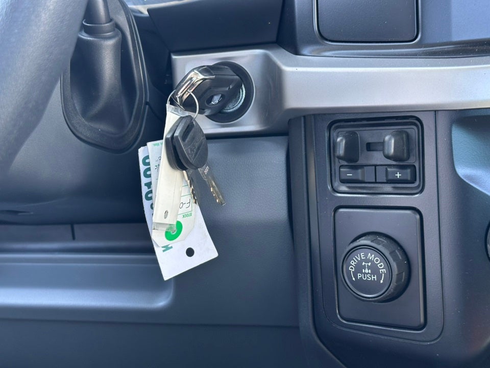 2024 Ford F-350SD XL 145 WB