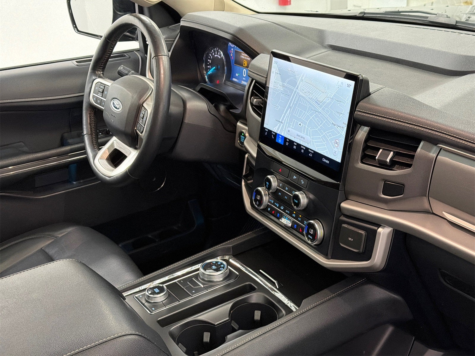 2022 Ford Expedition XLT