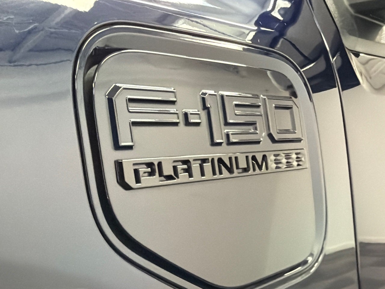 2023 Ford F-150 Lightning Platinum