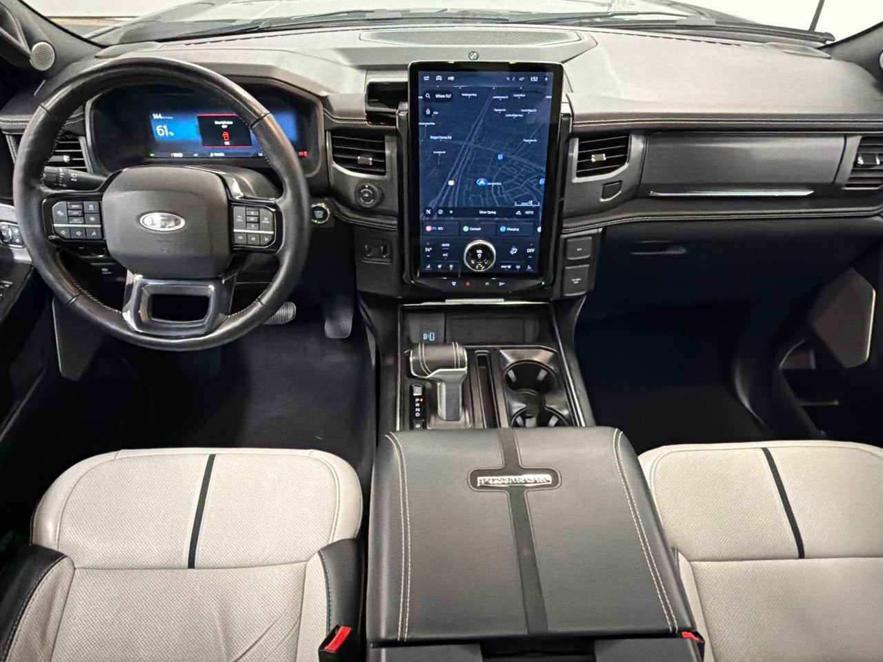 2023 Ford F-150 Lightning Platinum