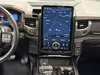 2023 Ford F-150 Lightning Platinum