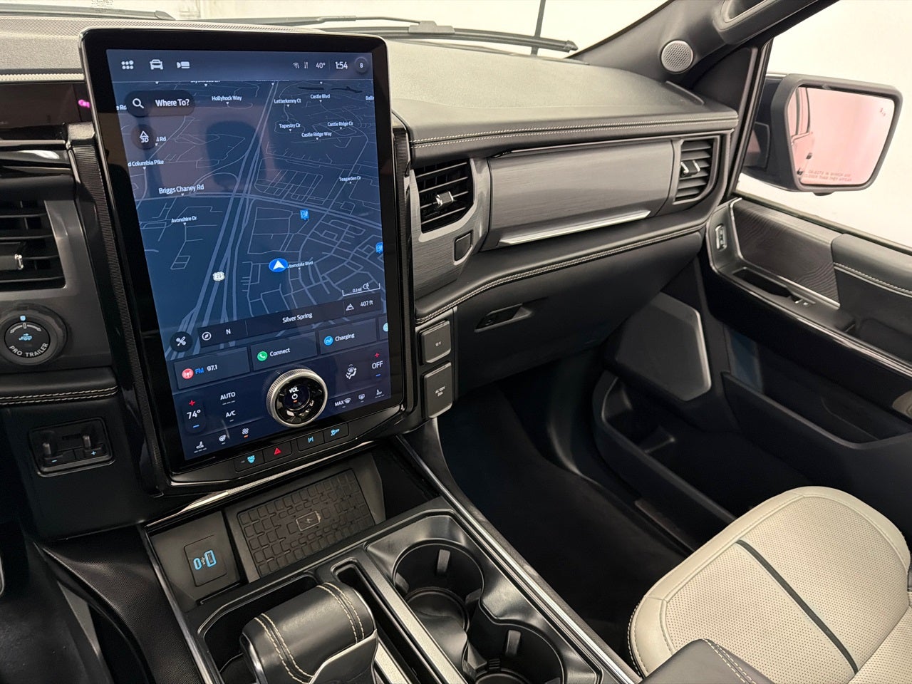 2023 Ford F-150 Lightning Platinum