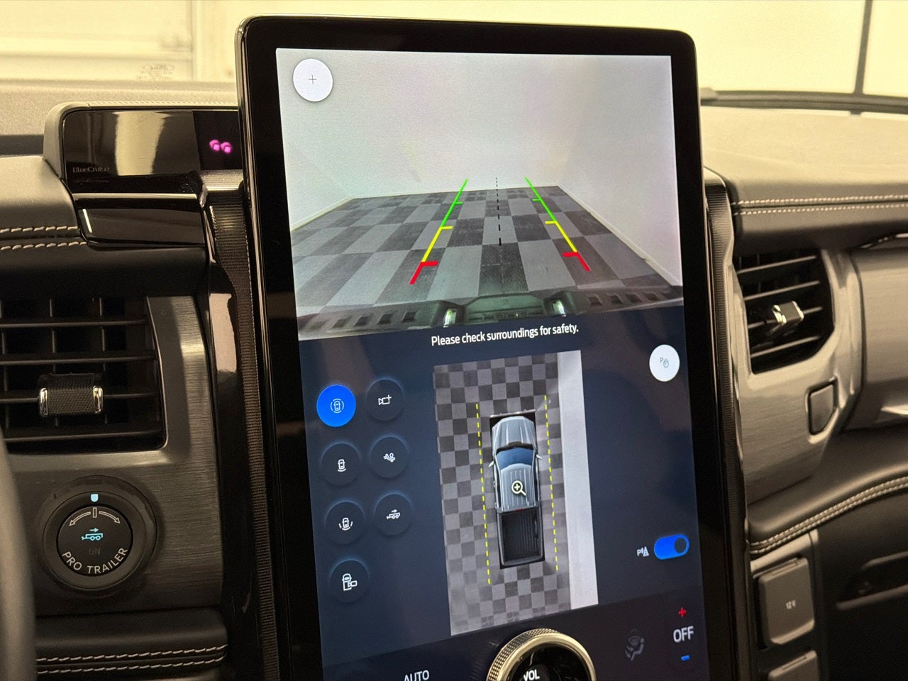 2023 Ford F-150 Lightning Platinum