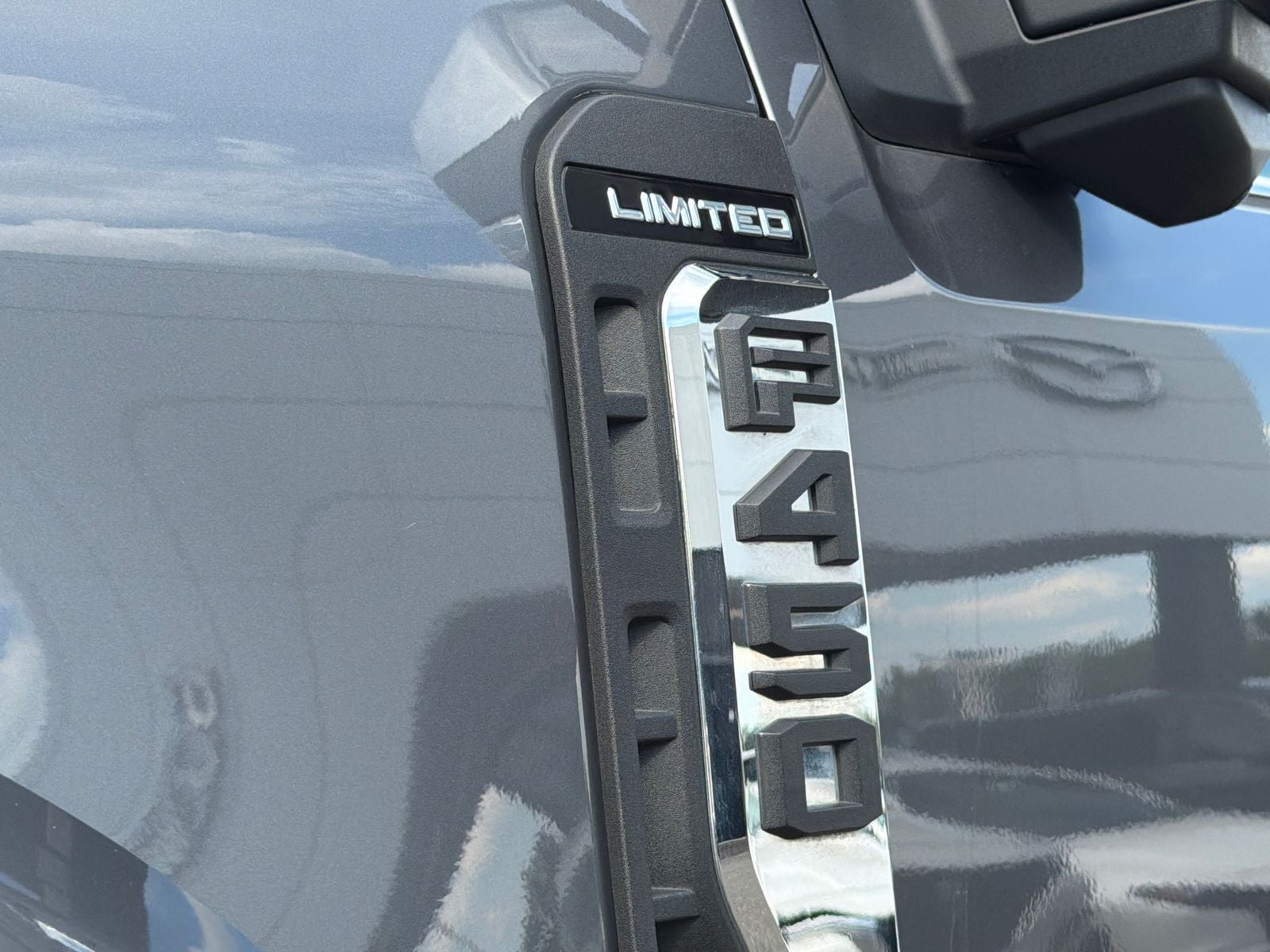 2024 Ford F-450SD Limited