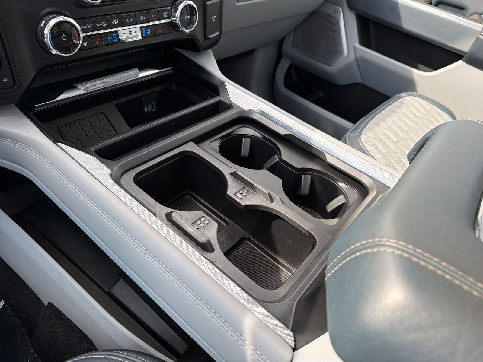 2024 Ford F-450SD Limited