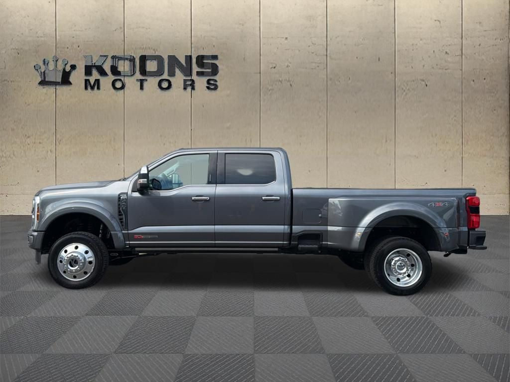 2024 Ford F-450SD Limited