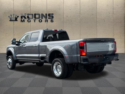 2024 Ford F-450SD Limited
