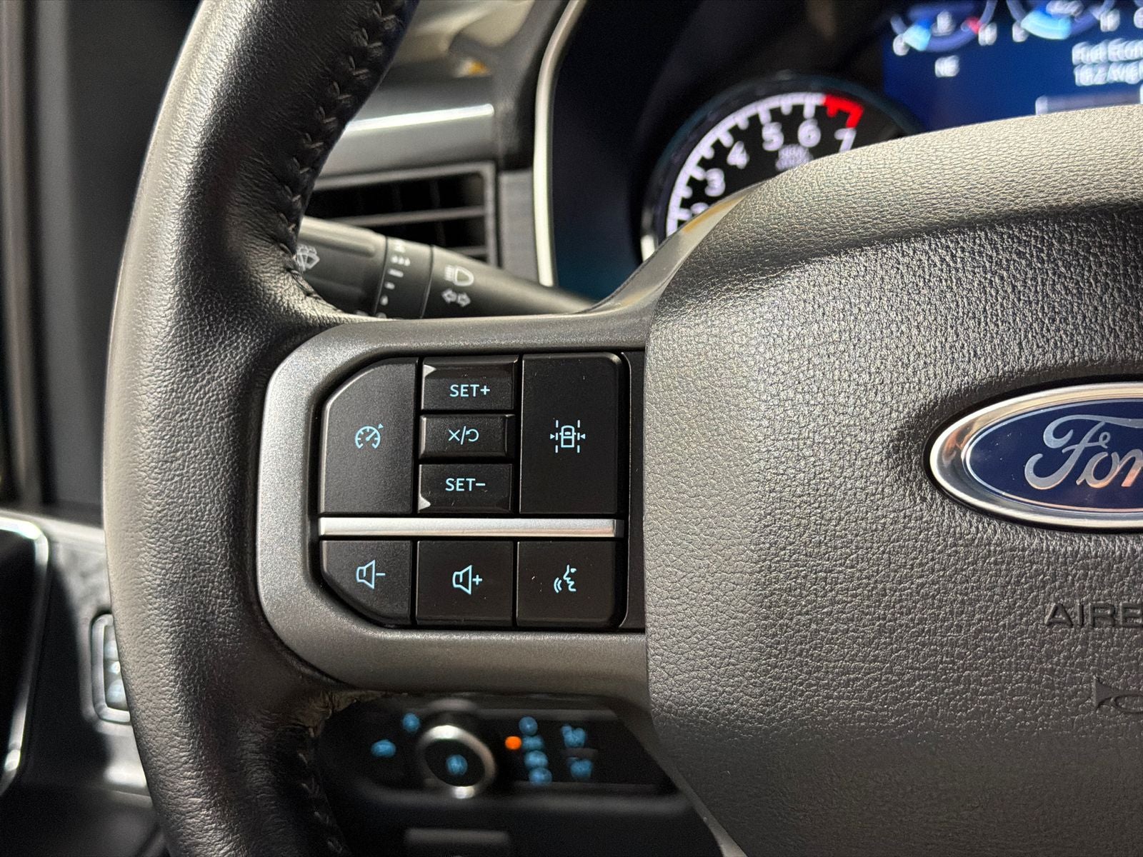 2022 Ford F-150 XLT 302A