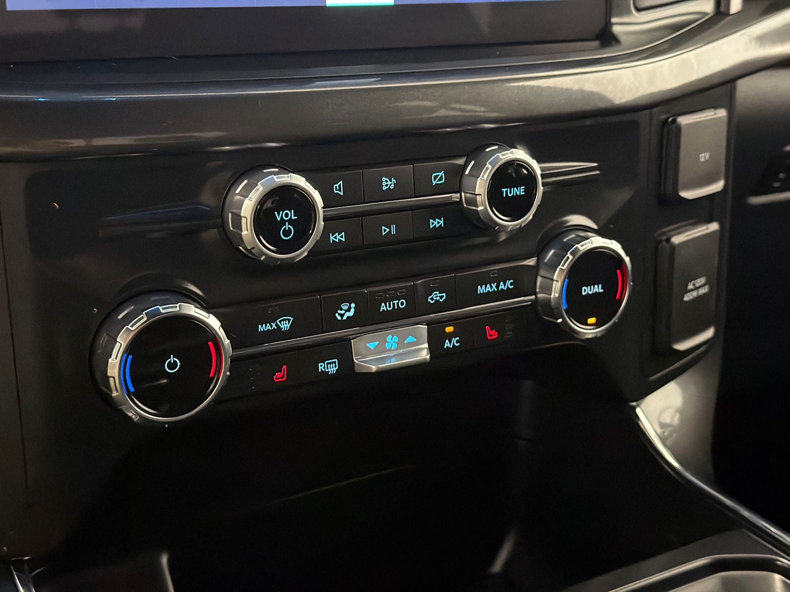 2022 Ford F-150 XLT 302A