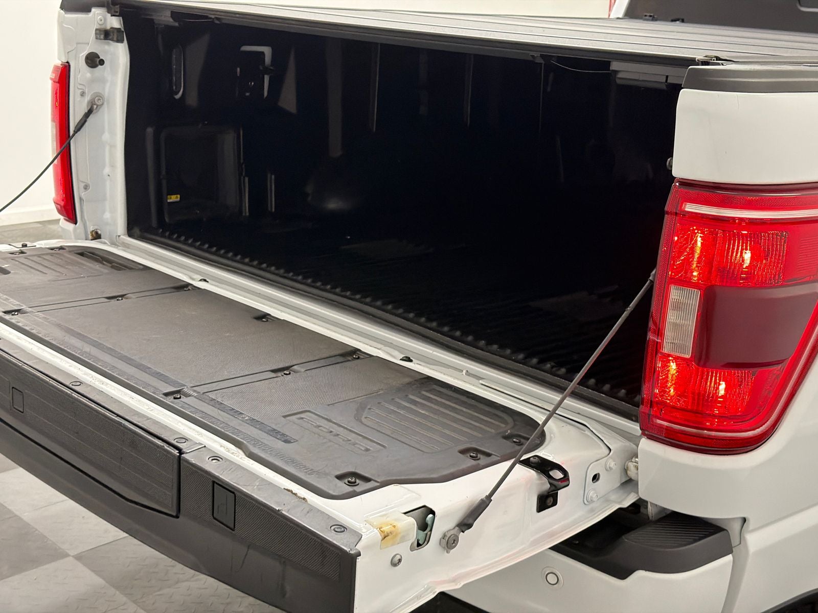 2022 Ford F-150 XLT 302A