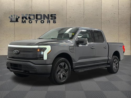 2023 Ford F-150 Lightning Lariat