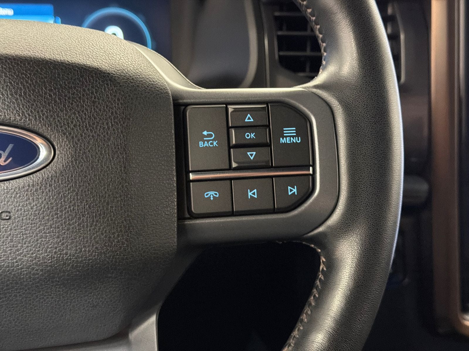 2023 Ford F-150 Lightning Lariat