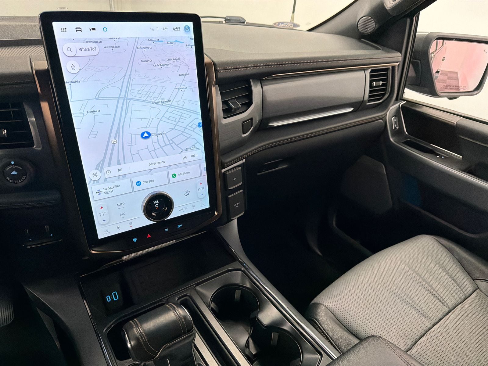 2023 Ford F-150 Lightning Lariat