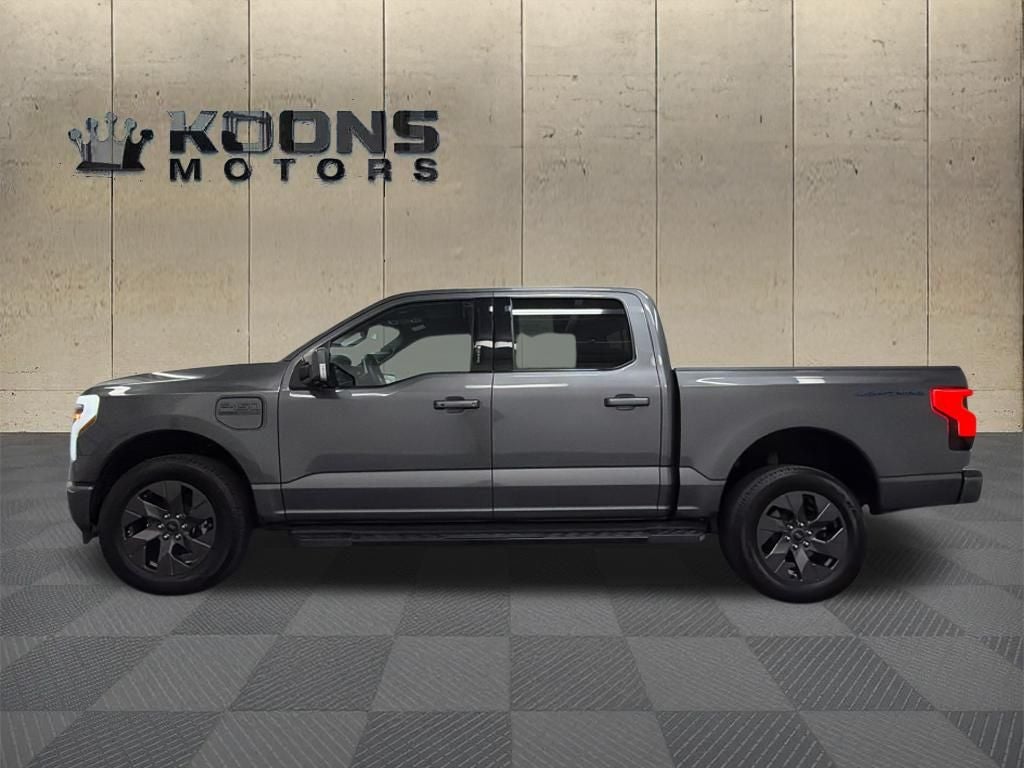 2023 Ford F-150 Lightning Lariat