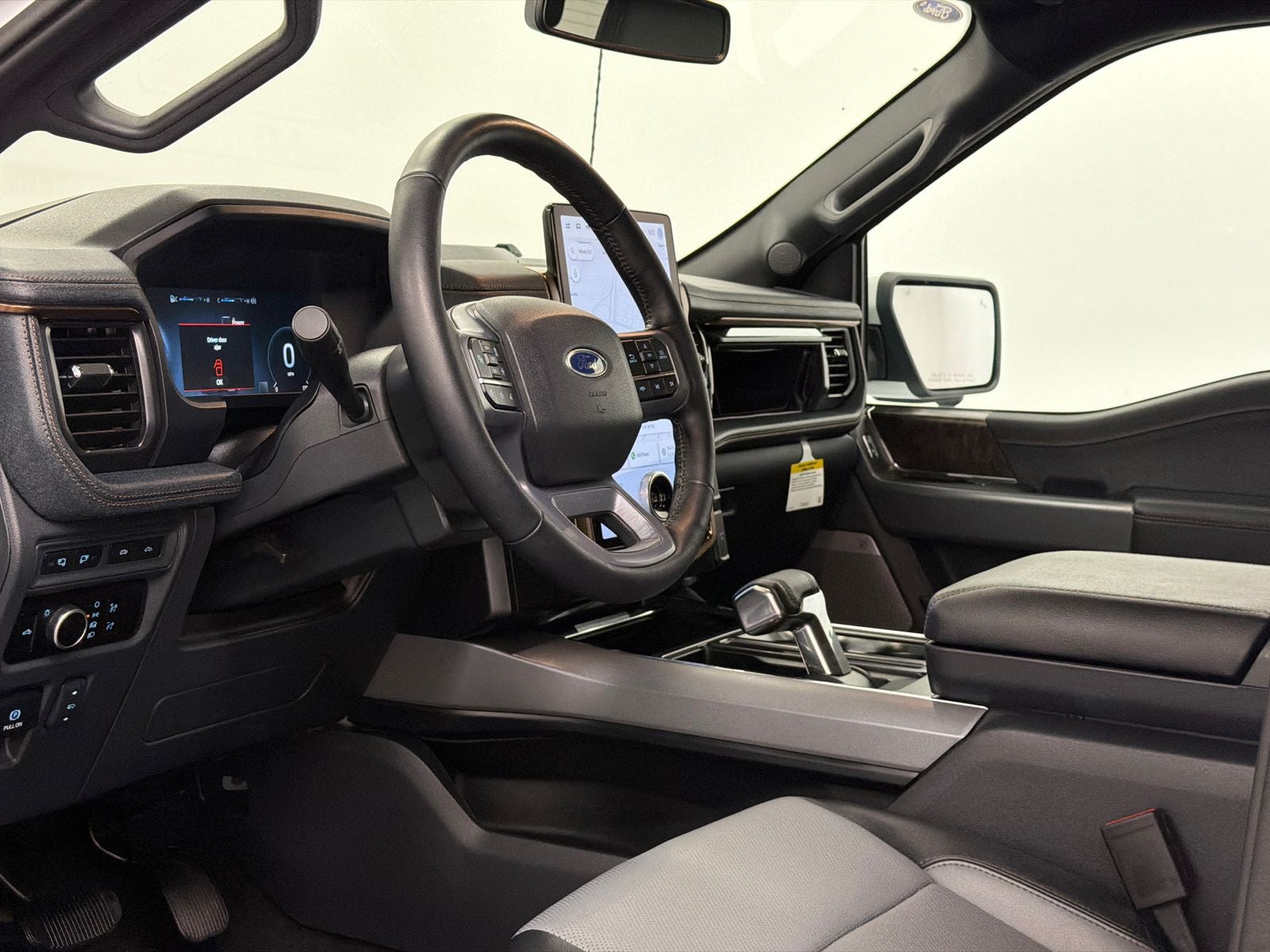 2023 Ford F-150 Lightning Lariat