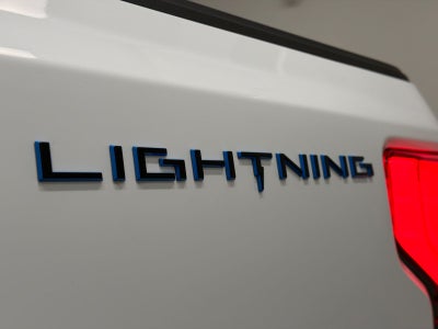 2023 Ford F-150 Lightning Lariat