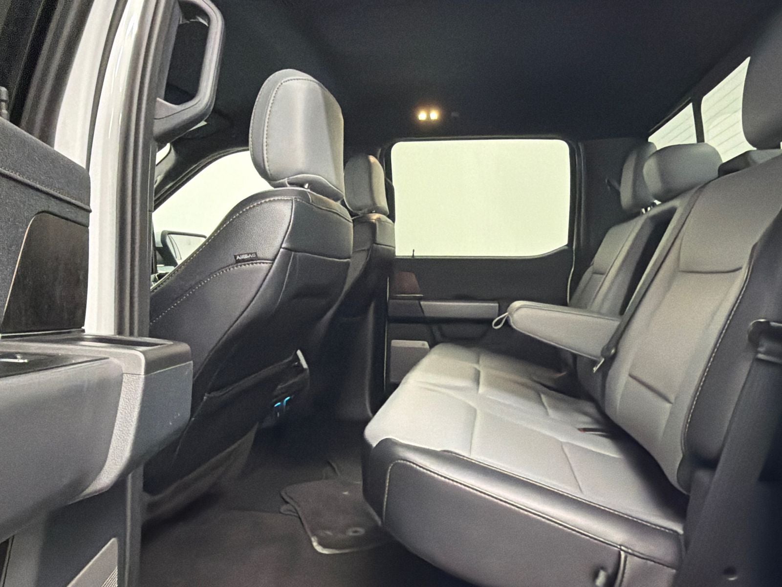 2023 Ford F-150 Lightning Lariat