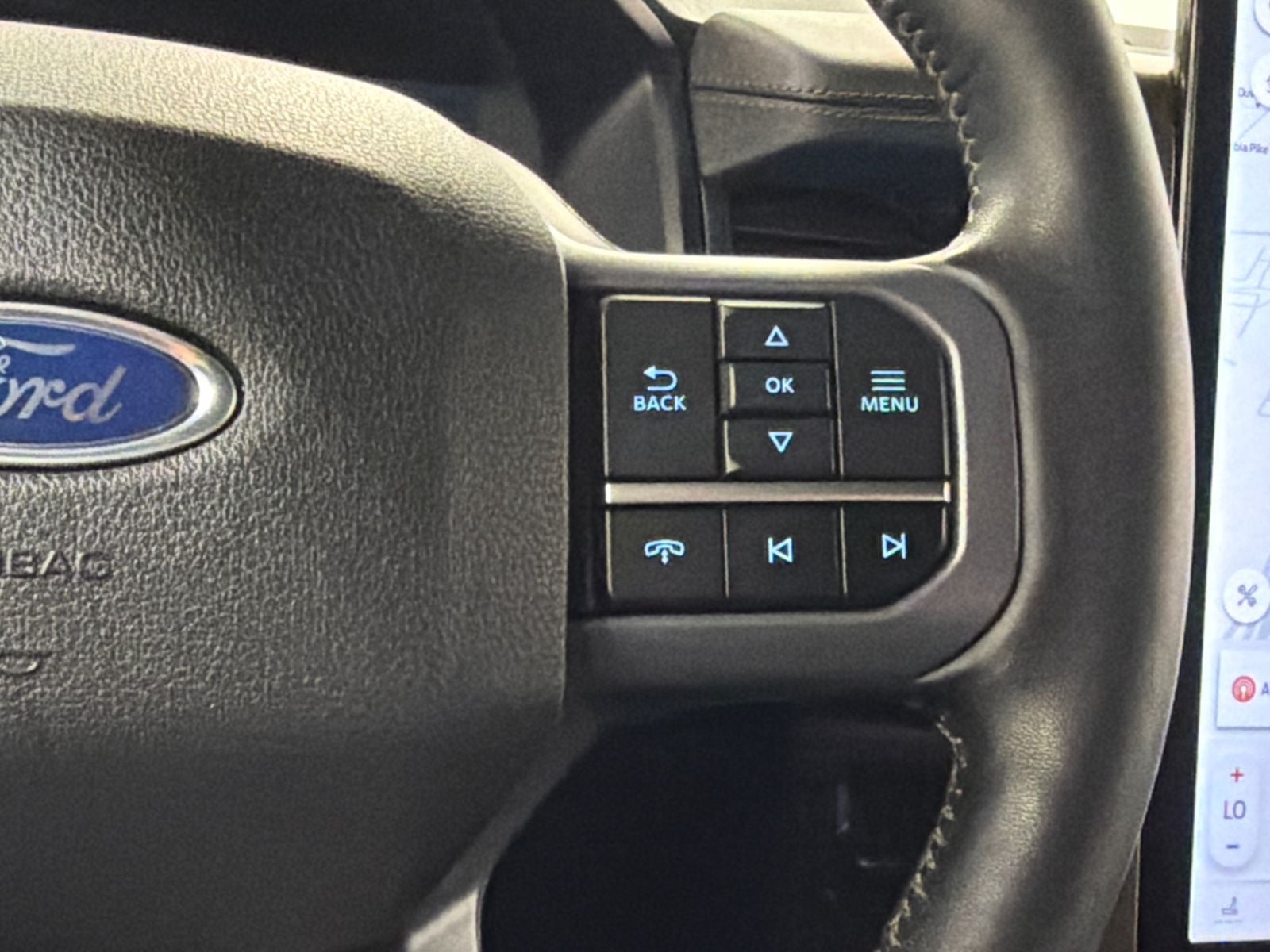 2023 Ford F-150 Lightning Lariat