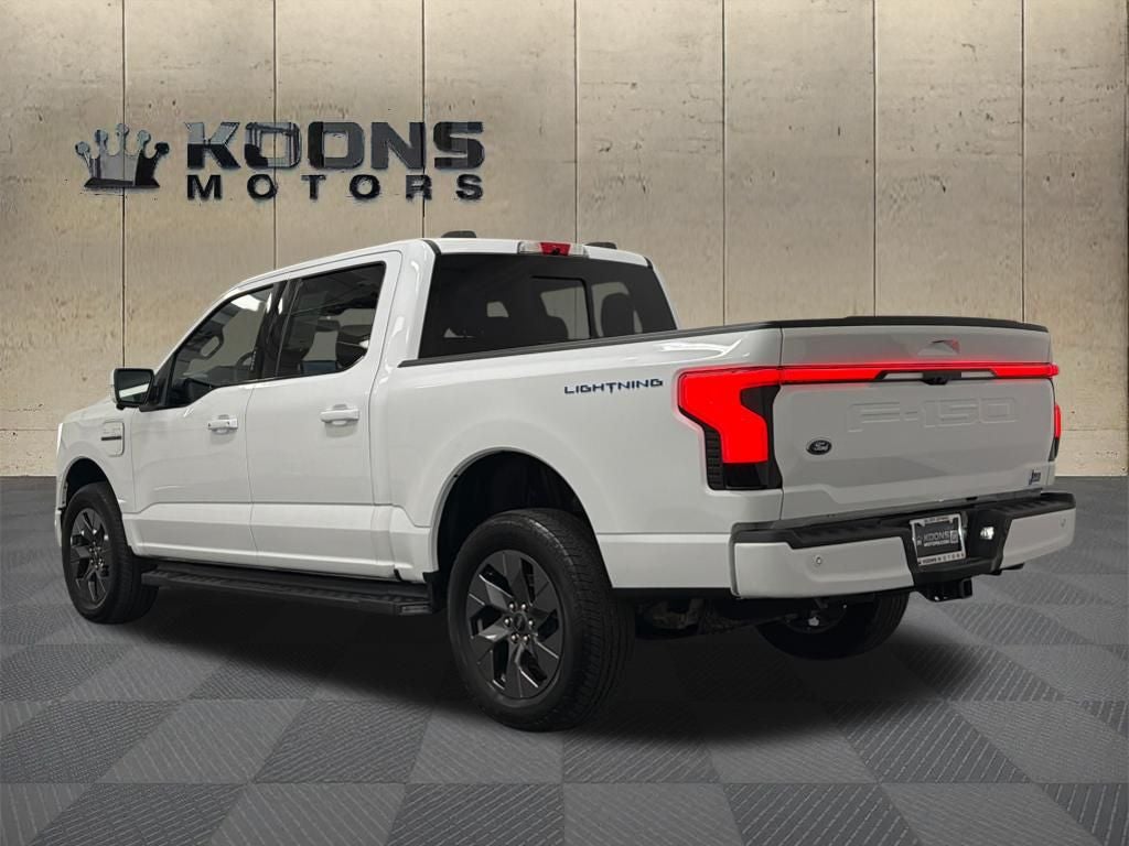 2023 Ford F-150 Lightning Lariat