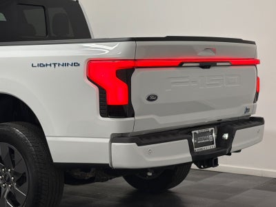 2023 Ford F-150 Lightning Lariat