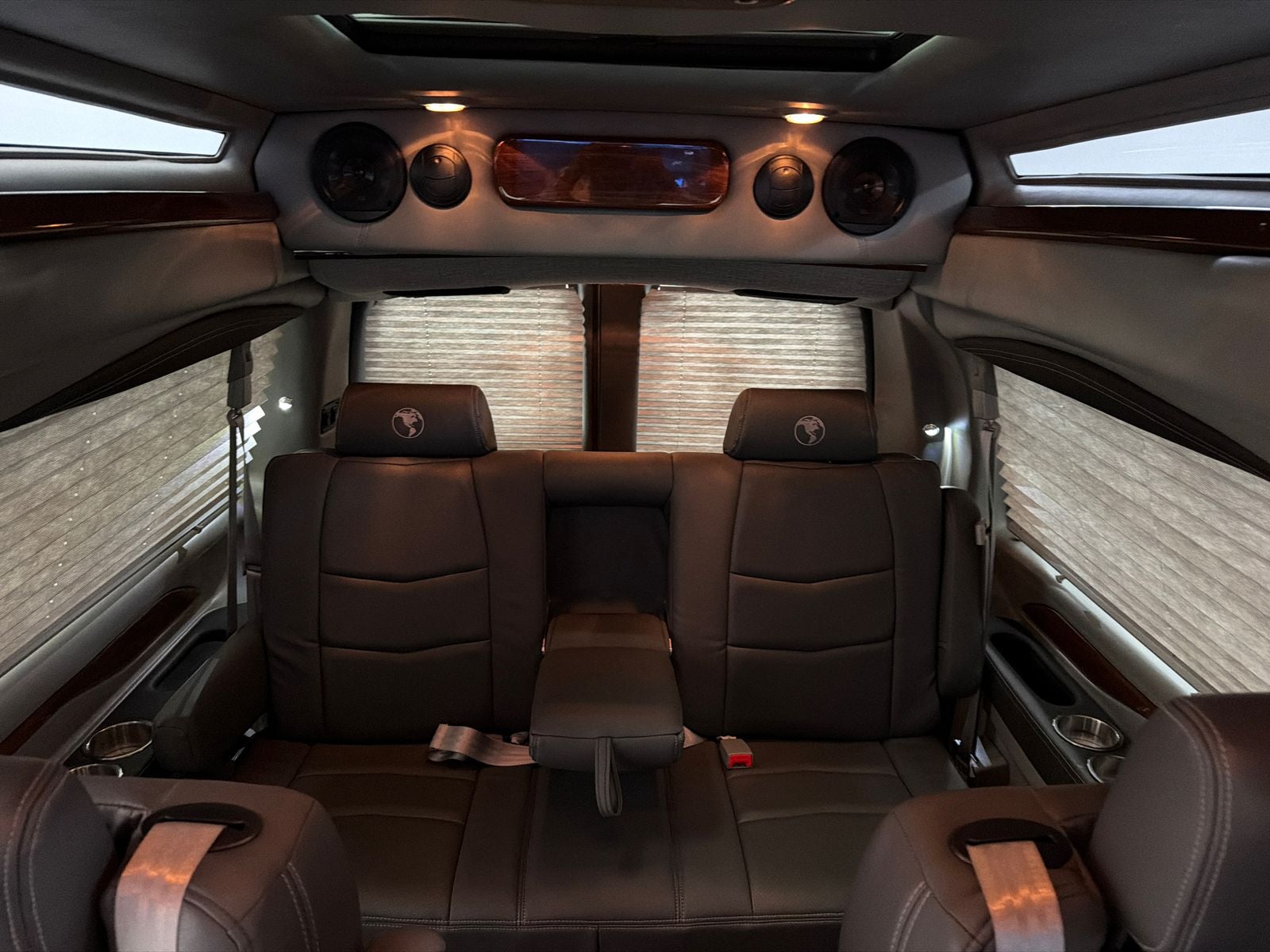 2021 Chevrolet Express 2500 LS Passenger