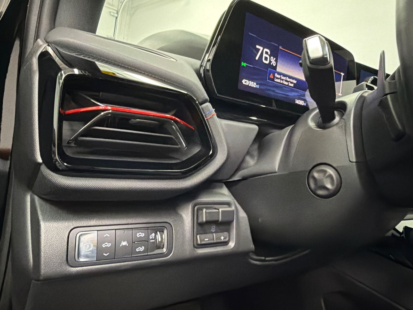 2025 Chevrolet Silverado EV RST