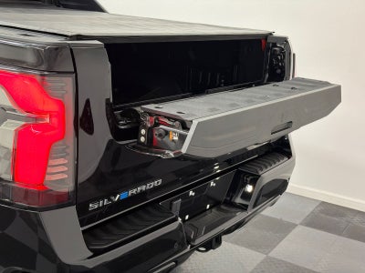 2025 Chevrolet Silverado EV RST
