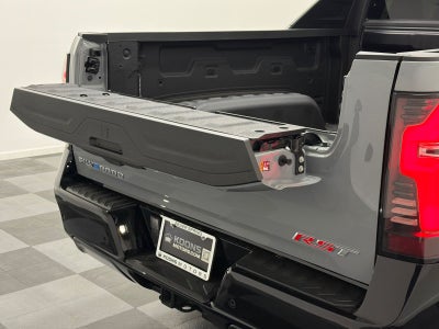 2025 Chevrolet Silverado EV RST