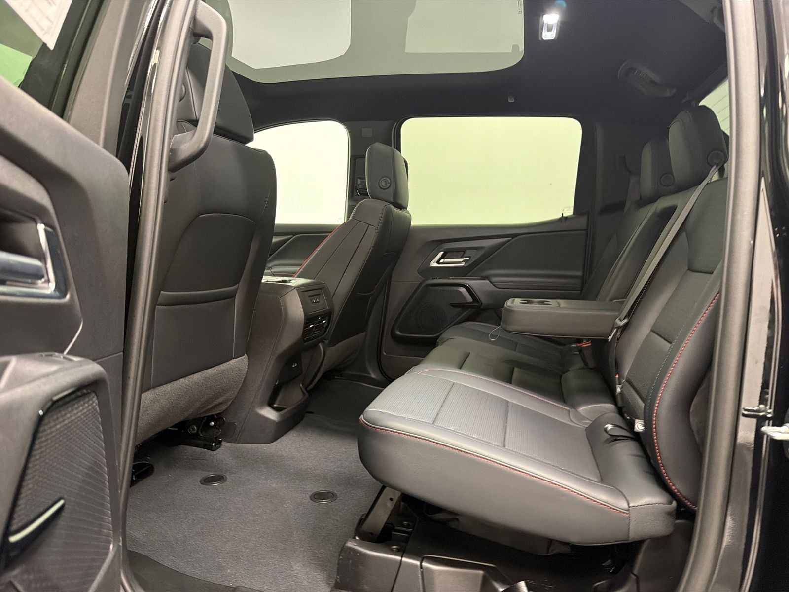 2025 Chevrolet Silverado EV RST