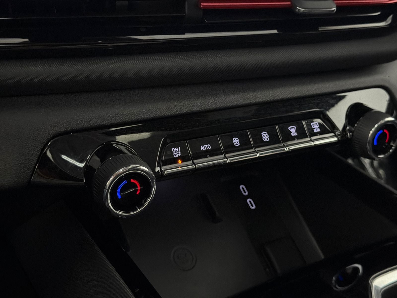 2025 Chevrolet Silverado EV RST