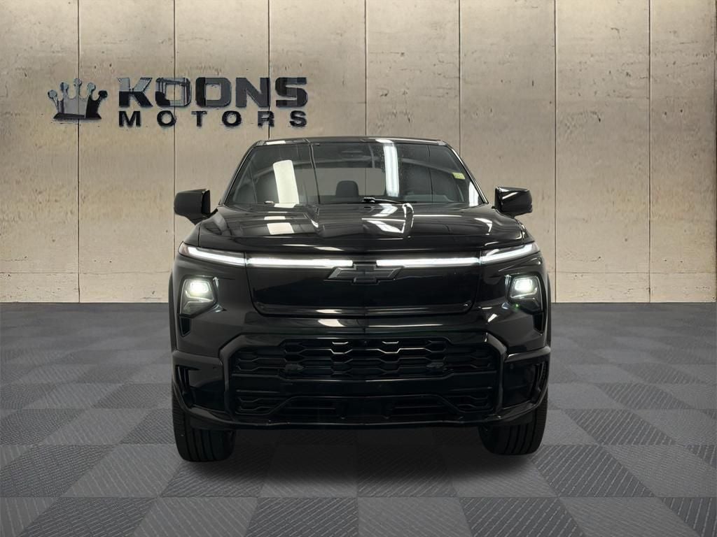2024 Chevrolet Silverado EV RST