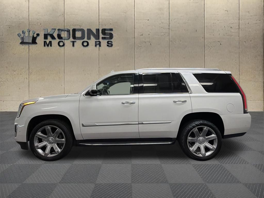 2018 Cadillac Escalade Luxury