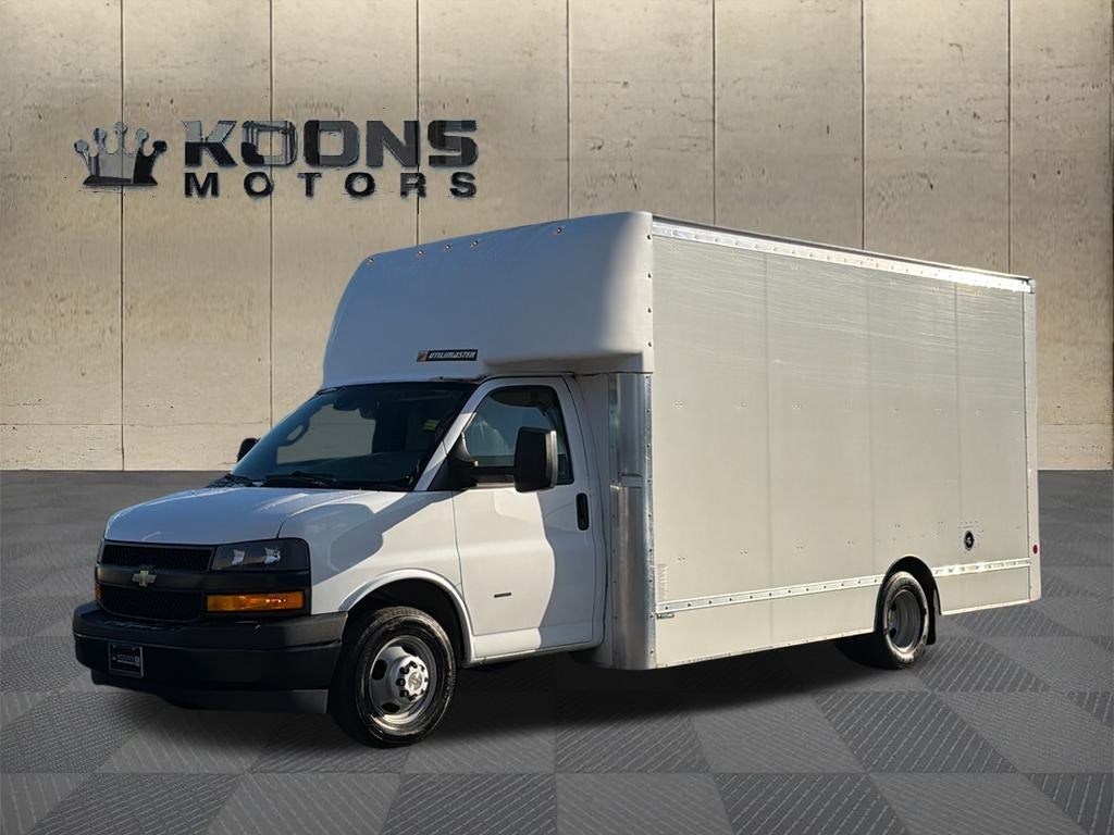 2021 Chevrolet Express 3500 Work Van Cutaway
