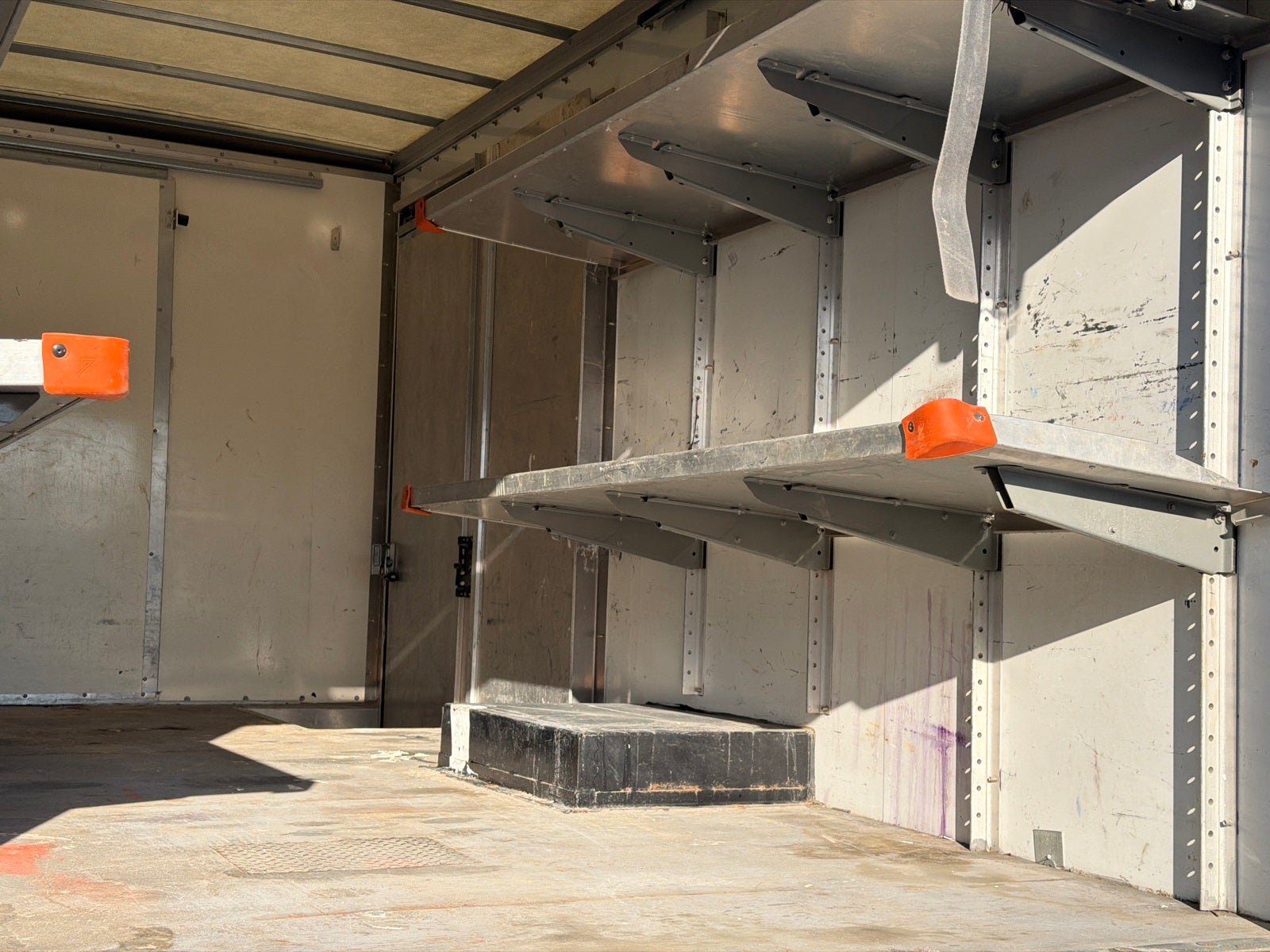 2021 Chevrolet Express 3500 Work Van Cutaway