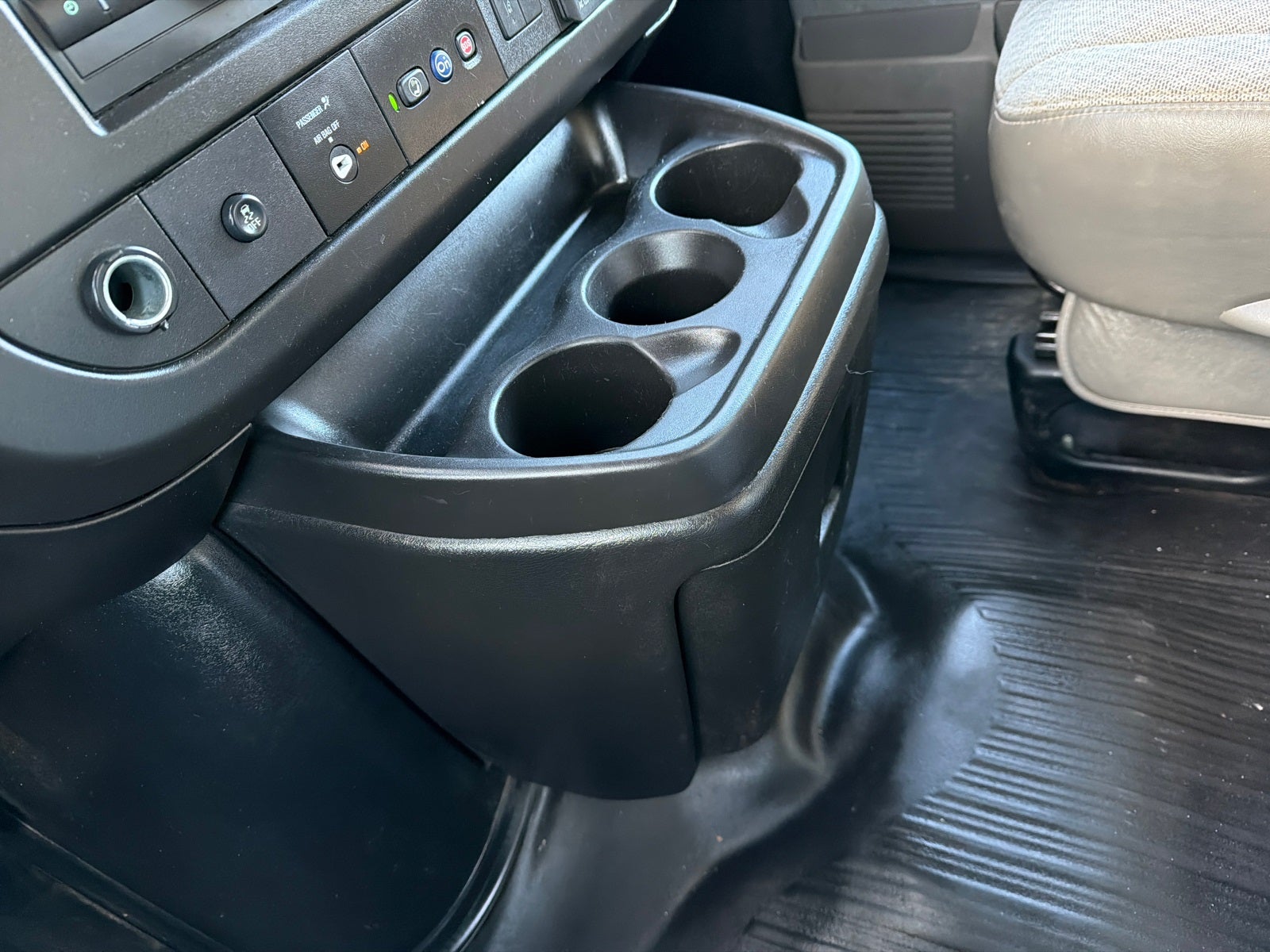 2021 Chevrolet Express 3500 Work Van Cutaway