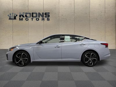 2023 Nissan Altima 2.5 SR