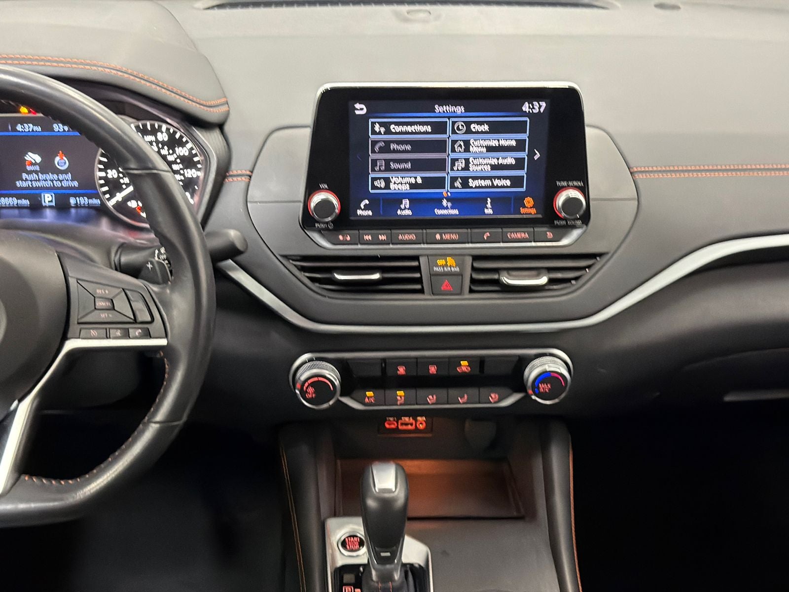 2022 Nissan Altima 2.5 SR