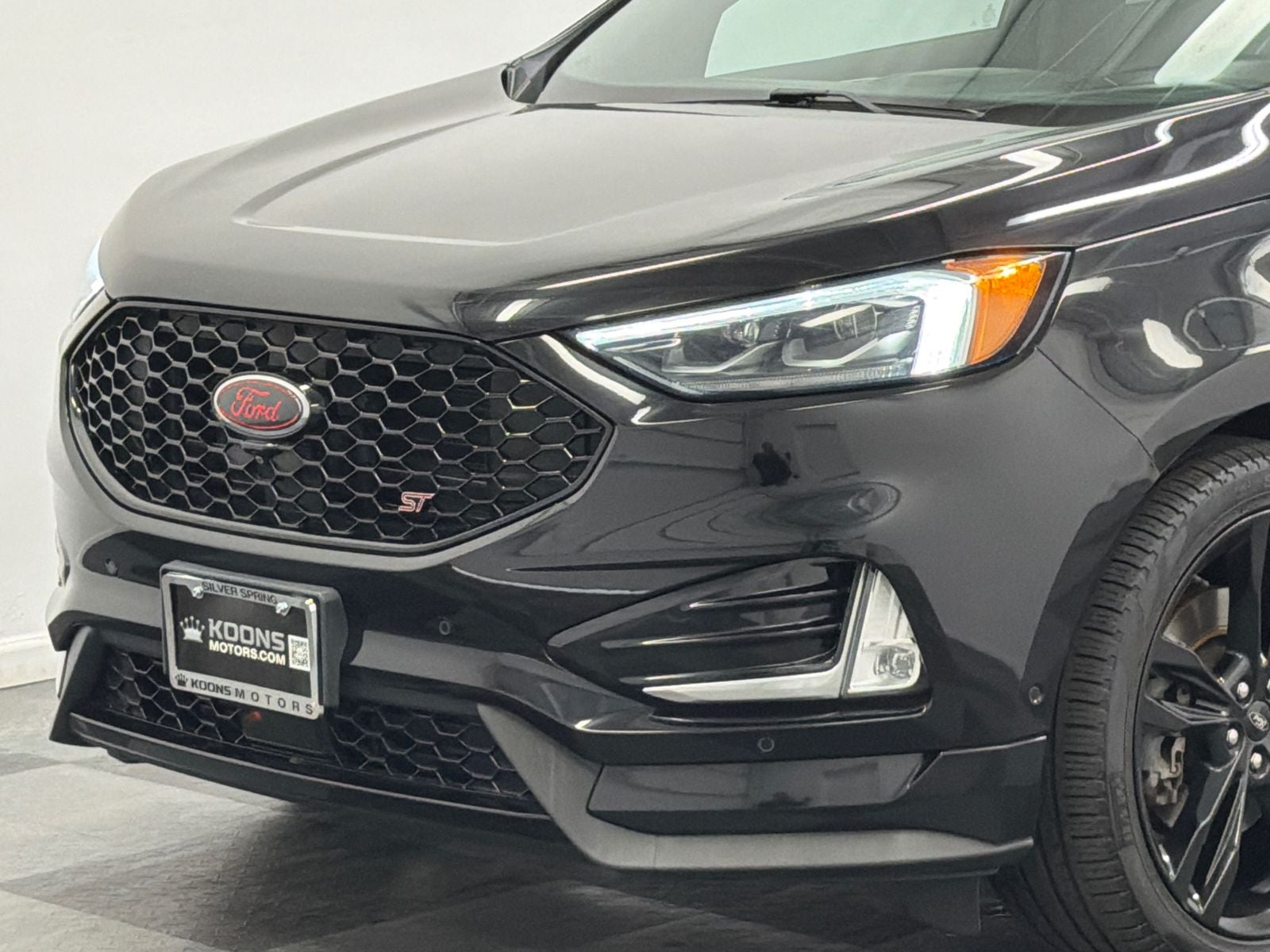 2019 Ford Edge ST