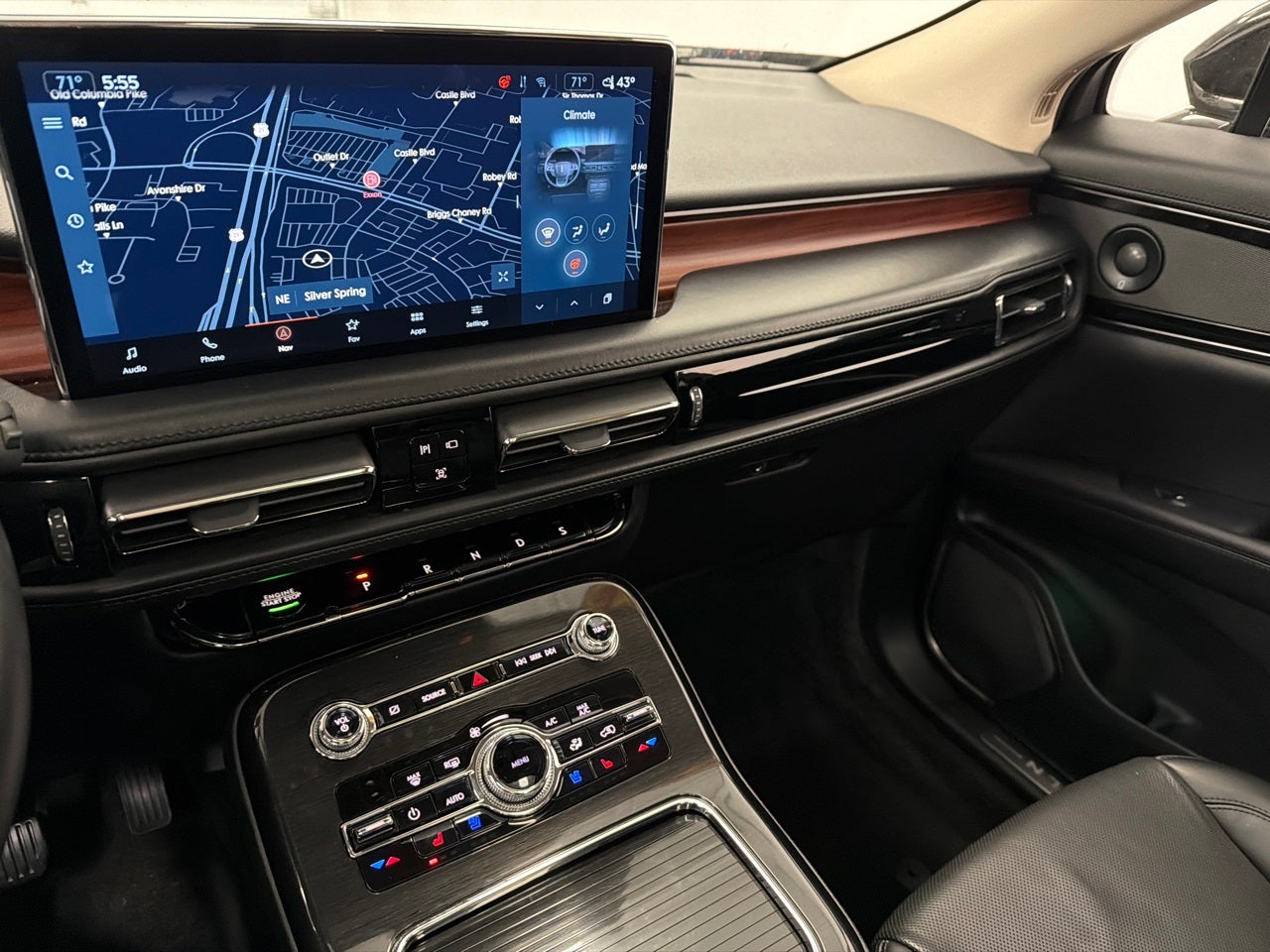 2022 Lincoln Nautilus Reserve